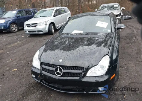 2008 Mercedes-Benz Cls 63 Amg z USA, uszkodzony, nr VIN WDDDJ77X38A121045